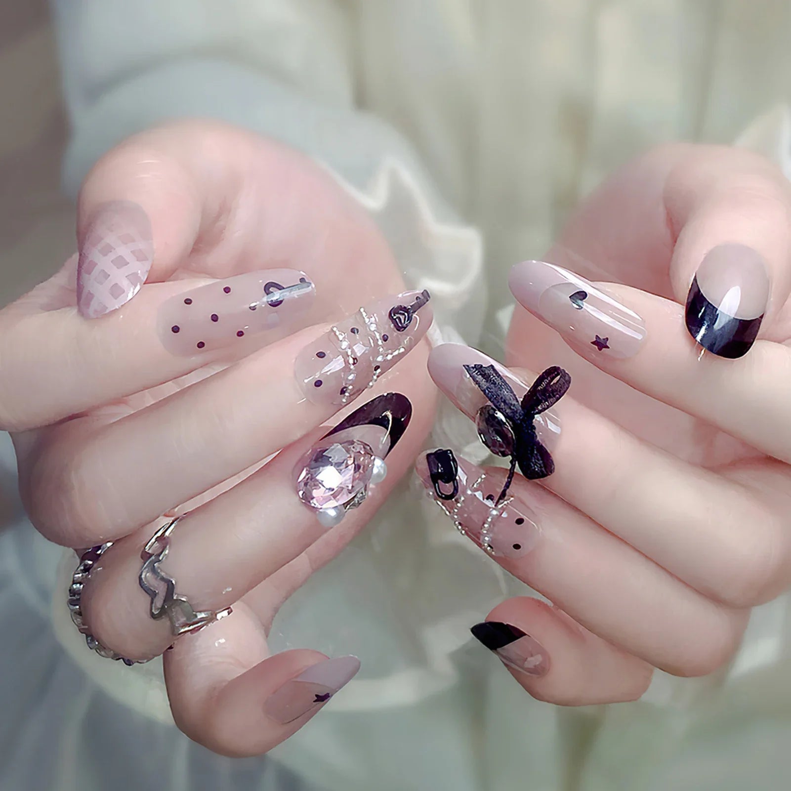 Y2K Star Press on Nails