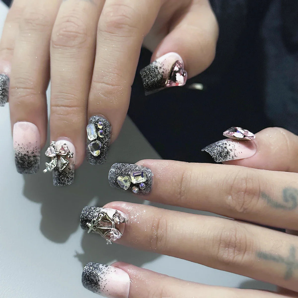 Y2K Star Press on Nails